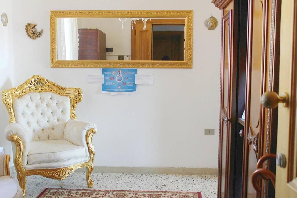 The Golden Apartment Venice Ngoại thất bức ảnh